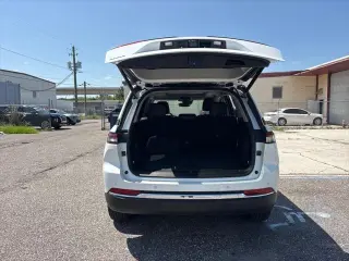 Jeep Grand Cherokee 2023 4x4 4xe SUV de 4 puertas