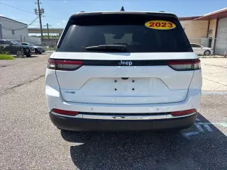 Jeep Grand Cherokee 2023 4x4 4xe SUV de 4 puertas
