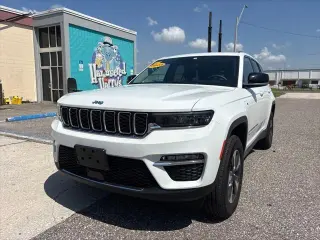 Jeep Grand Cherokee 2023 4x4 4xe SUV de 4 puertas