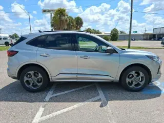 Ford Escape 2024 AWD ST-Line SUV de 4 puertas
