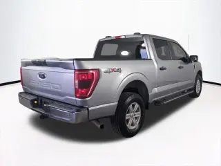 Ford F-150 2022 4x4 XLT 4 puertas SuperCrew 5.5 pies SB