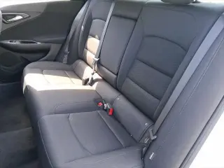 Chevrolet Malibu 2025 LT sedán de 4 puertas con 1LT