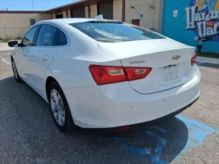 Chevrolet Malibu 2025 LT sedán de 4 puertas con 1LT