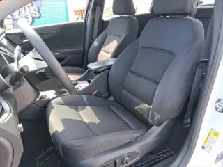 Chevrolet Malibu 2025 LT sedán de 4 puertas con 1LT
