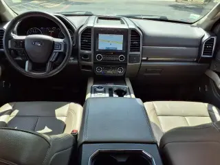 Ford Expedition 2020 4x2 XLT SUV de 4 puertas