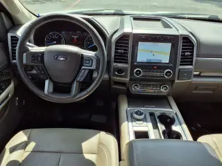 Ford Expedition 2020 4x2 XLT SUV de 4 puertas
