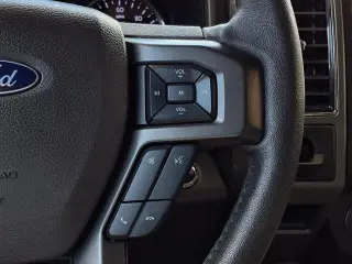 Ford Expedition 2020 4x2 XLT SUV de 4 puertas