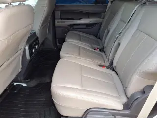 Ford Expedition 2020 4x2 XLT SUV de 4 puertas