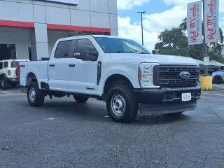 Ford F-250 Super Duty 2024 4x4 XL 4dr Crew Cab 6.8 ft. SB Pickup