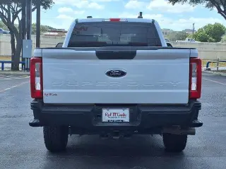 Ford F-250 Super Duty 2024 4x4 XL 4dr Crew Cab 6.8 ft. SB Pickup