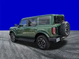 Ford Bronco 2025 4x4 Outer Banks SUV de 4 puertas
