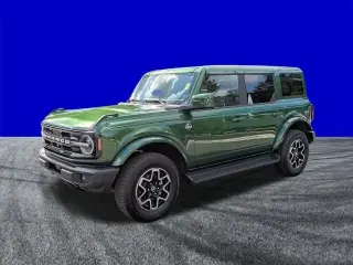 Ford Bronco 2025 4x4 Outer Banks SUV de 4 puertas