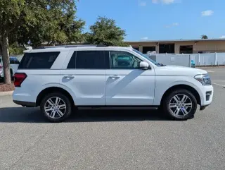 Ford Expedition 2024 4x4 Limited SUV de 4 puertas