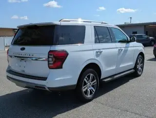 Ford Expedition 2024 4x4 Limited SUV de 4 puertas