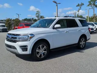 Ford Expedition 2024 4x4 Limited SUV de 4 puertas