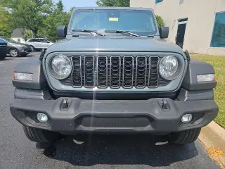 Jeep Wrangler 2025 4x4 Sport SUV de 2 puertas