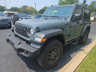 Jeep Wrangler 2025 4x4 Sport SUV de 2 puertas