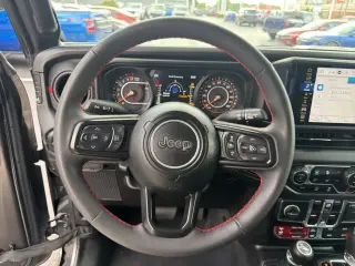 Jeep Gladiator 2024 4x4 Rubicon 4 puertas Crew Cab batea de 5.0 pies