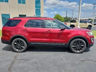 Ford Explorer 2017 AWD XLT SUV de 4 puertas