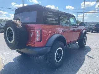 Ford Bronco 2022 4x4 Big Bend Advanced SUV de 4 puertas