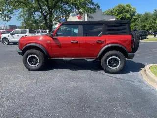 Ford Bronco 2022 4x4 Big Bend Advanced SUV de 4 puertas