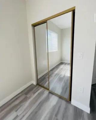 2 Bedroom Apt in Koreatown
