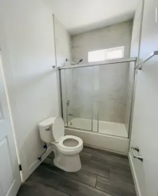 2 Bedroom Apt in Koreatown