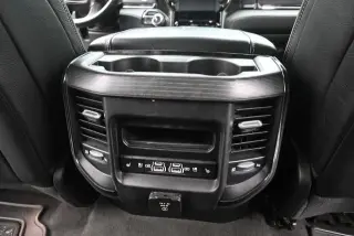 Ram 1500 2022 4x4 Limited 4dr Crew Cab caja corta de 5.6 pies
