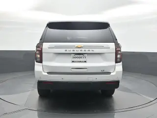 Chevrolet Suburban 2022 4x2 LT 4p SUV