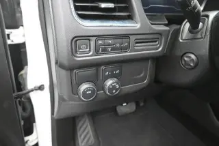 Chevrolet Suburban 2022 4x2 LT 4p SUV