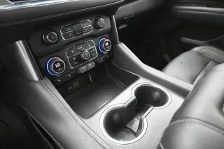 Chevrolet Suburban 2022 4x2 LT 4p SUV