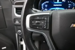 Chevrolet Suburban 2022 4x2 LT 4p SUV