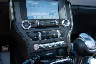 Ford Mustang 2016 EcoBoost Premium convertible de 2 puertas