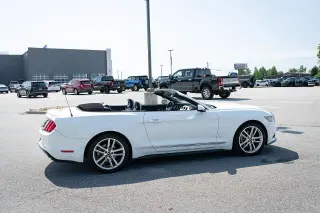Ford Mustang 2016 EcoBoost Premium convertible de 2 puertas