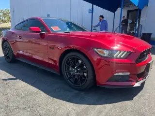 Ford Mustang 2017 GT Premium 2dr Fastback