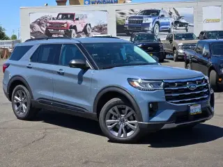 Ford Explorer 2026 AWD Active SUV de 4 puertas