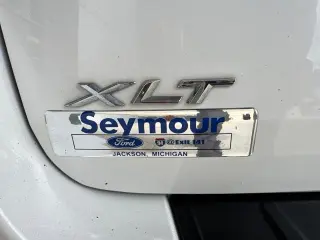 Ford Explorer 2023 AWD XLT SUV de 4 puertas