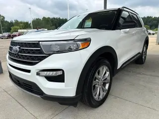 Ford Explorer 2023 AWD XLT SUV de 4 puertas