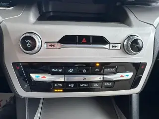Ford Explorer 2023 AWD XLT SUV de 4 puertas