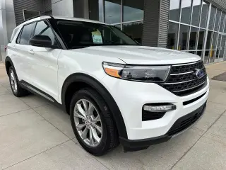 Ford Explorer 2023 AWD XLT SUV de 4 puertas