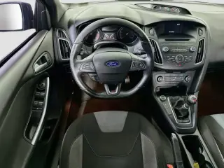 Ford Focus 2016 ST Hatchback de 4 puertas