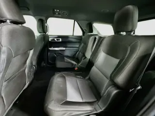 Ford Explorer 2023 XLT SUV de 4 puertas