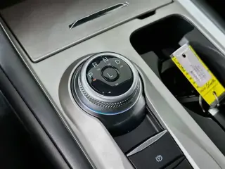 Ford Explorer 2023 XLT SUV de 4 puertas