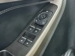 Ford Explorer 2023 XLT SUV de 4 puertas
