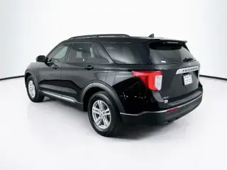 Ford Explorer 2023 XLT SUV de 4 puertas
