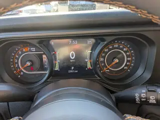 Jeep Wrangler 2024 4x4 Willys SUV de 4 puertas