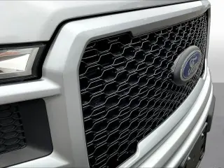 Ford F-150 2020 4x4 XL 4dr SuperCrew 5.5 ft. SB