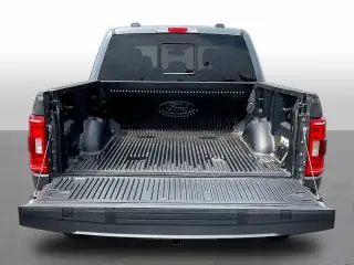 Ford F-150 2023 4x4 XLT 4p SuperCrew 5.5 ft. SB