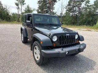 Jeep Wrangler 2012 4x4 Sport SUV de 2 puertas