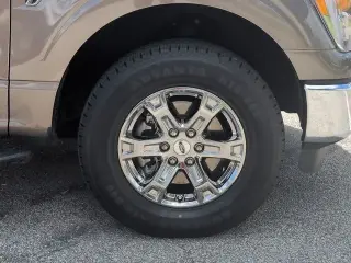 Ford F-150 2022 4x4 King Ranch 4 puertas SuperCrew 5.5 ft. SB